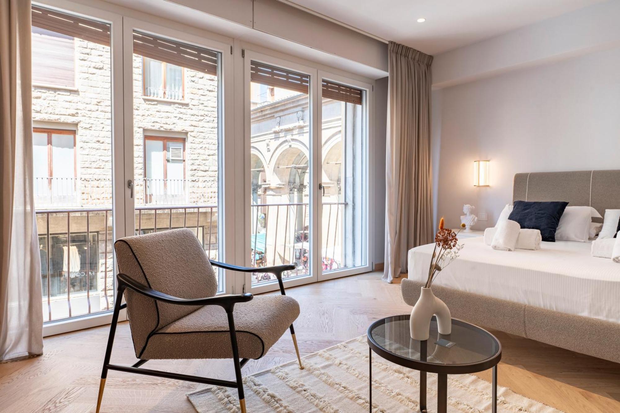 The Old Palace- Luxury Suites Signoria Florenz Exterior foto
