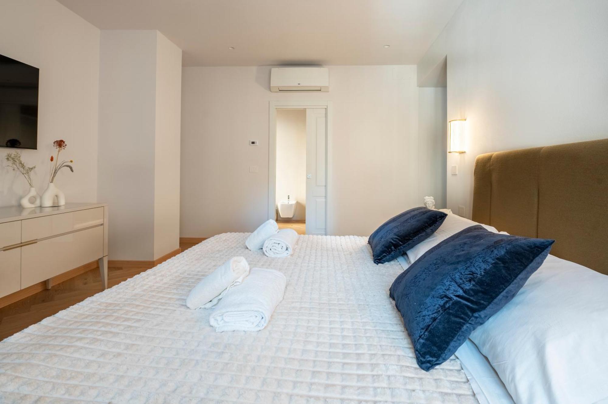 The Old Palace- Luxury Suites Signoria Florenz Exterior foto